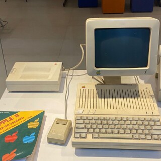 apple2